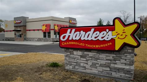 Hardee's Closes Locations Unexpectedly In Multiple States; Some Shutdown In The Middle Of Shift