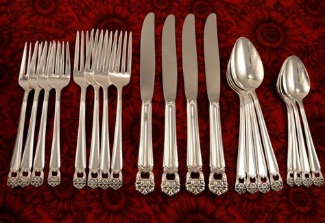 1847 Rogers ETERNALLY YOURS Silverware Set Vintage 1941 Silver Plate ...