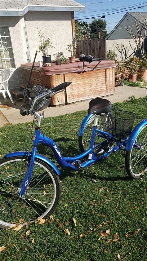 Schwinn 3 wheel bike for Sale in San Fernando, CA - OfferUp