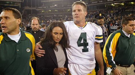 Brett Favre's Family: 5 Fast Facts You Need to Know