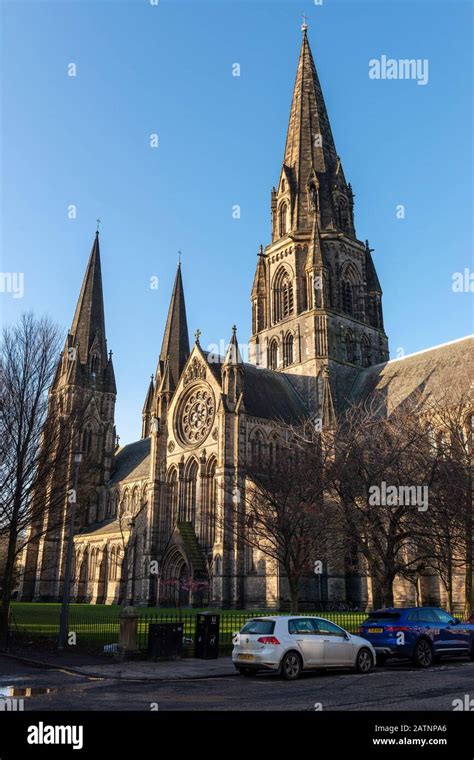 Scottish episcopal church hi-res stock photography and images - Alamy