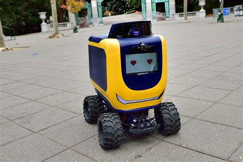 Food delivery robots are teaching themselves how to cross roads | New ...