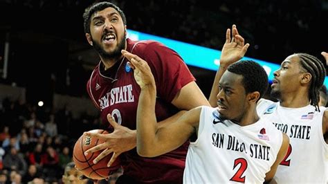 Sim Bhullar makes NBA history | CBC Sports