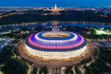 Estádio Luzhniki - Moscou - Rússia - Copa do Mundo 2018. Serão ...