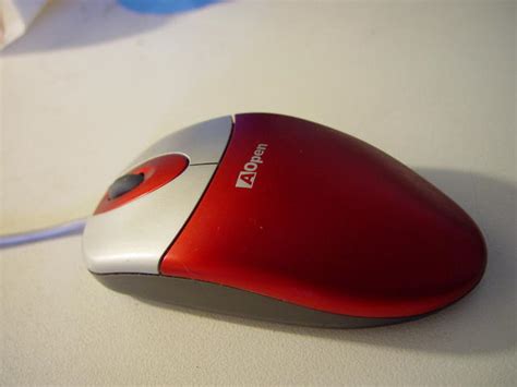 File:Red computer mouse.jpg