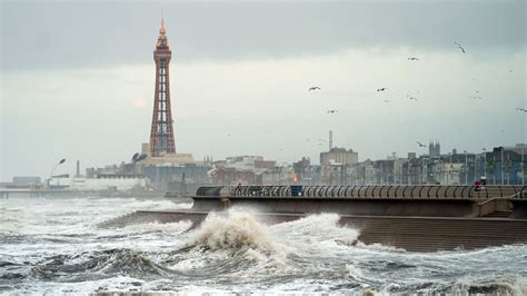 Two people die in crashes during Storm Isha | UK News | Sky News