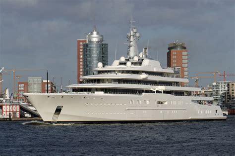 Yacht Eclipse, Blohm & Voss | CHARTERWORLD Luxury Superyacht Charters