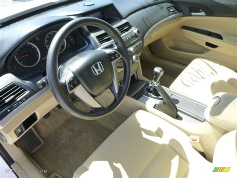 2012 Honda Accord LX Sedan Interior Color Photos | GTCarLot.com