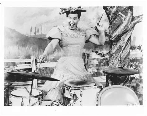 Hee Haw Minnie Pearl 8x10 Photo - Etsy