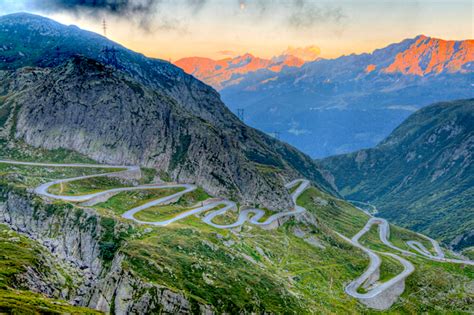 The Best Alpine Drives in Switzerland: Scenic Alpine Roads