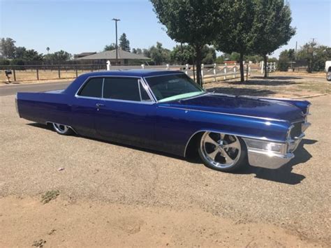 1965 Cadillac coupe Deville Bagged Custom !! - Classic Cadillac DeVille 1965 for sale