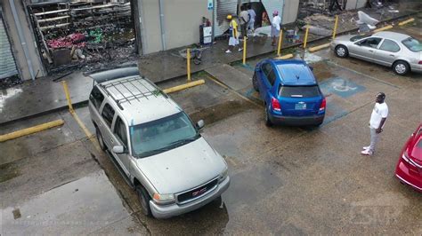 Drone Video Captures Looters in New Orleans, Boat engulfed in flames in Hurricane Ida wake - YouTube