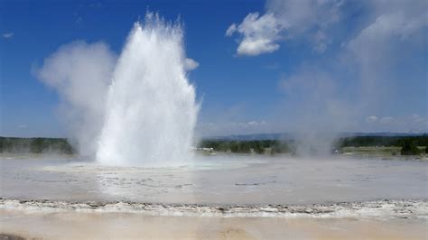 Hydrothermal Features - Yellowstone National Park (U.S. National Park Service)