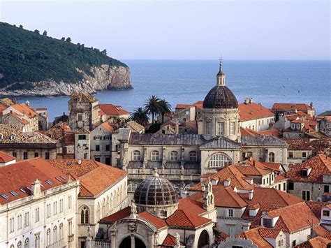 Dubrovnik Travel Guide - Exploring The Treasures of the Adriatic Medieval City - The Worlds ...