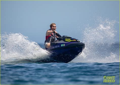 L.A. Rams Coach Sean McVay Celebrates Super Bowl 2022 Win in Cabo ...