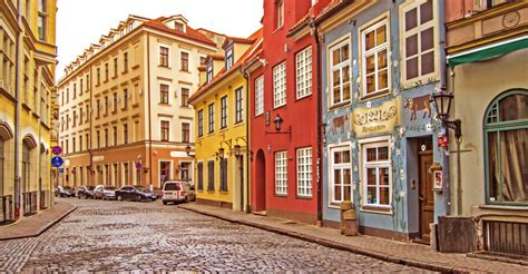 Riga: Guided Old Town Walking Tour | GetYourGuide