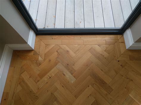 Amtico Herringbone Flooring With Border – Idalias Salon