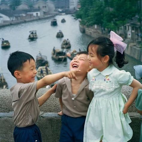 Dear Old Days: 40 Fascinating Photographs Portrayed Everyday Life of ...