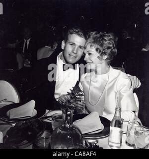 RYAN O'NEAL with wife Joanna Moore.(Credit Image: Â© Gilloon/Globe Photos/ZUMAPRESS.com Stock ...