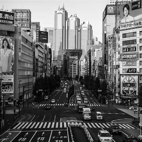 Shinjuku crossing | Tokyo www.facebook.com/damon.jah | damon jah | Flickr