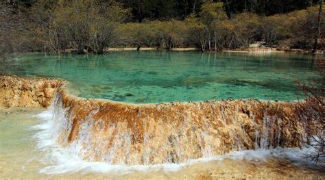 The multi-coloured pools of HuangLong – Songpan, Sichuan – You're Not From Around Here, Are You?