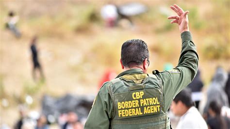 Border Patrol's San Diego Sector Reports 'Unprecedented Activity' in ...