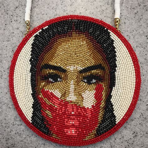 Tabatha Frank (@huuyatlh) • Instagram photos and videos | Native american beadwork, Bead work ...
