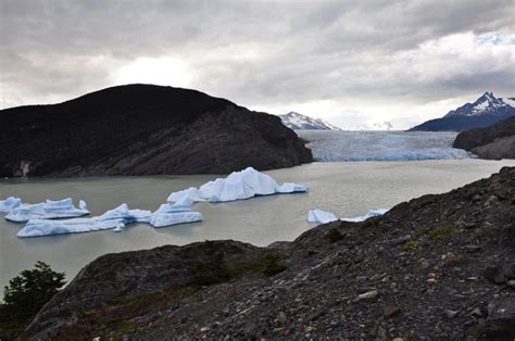 Torres del Paine Photos and Slideshow | Switchback Travel