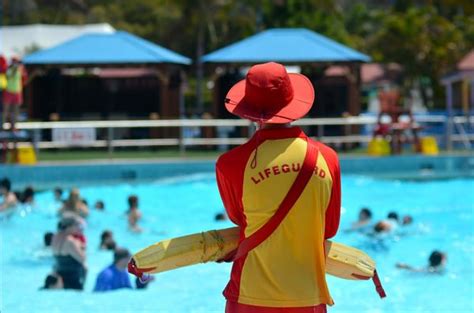 Is a Summer Lifeguard Job Right for You? - When Women Inspire