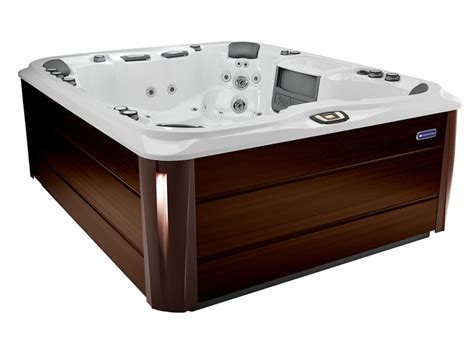 Aspen™ - Sundance® Spas Hot Tubs for Sale in Colorado