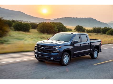 2019 Chevrolet Silverado 1500 4WD Crew Cab 157\" LTZ Specs and Features ...