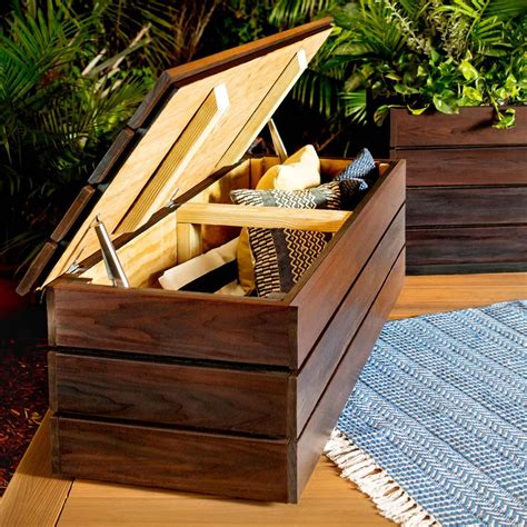 How to Build an Outdoor Storage Bench | Family Handyman