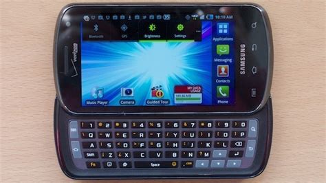 Verizon’s only LTE QWERTY phone: hands on with the Samsung Stratosphere ...