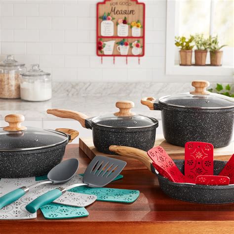 The Pioneer Woman Cast-Aluminum Pots and Pans - Where to Buy Ree ...