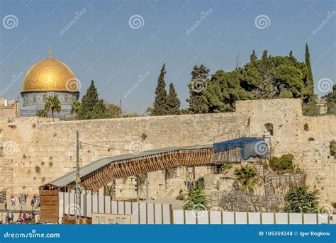 JERUSALEM the Main Gates and Fortress Walls of the Old City Editorial ...