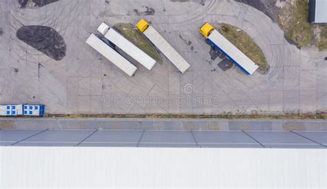 Truck Top View Stock Photos - Download 6,862 Royalty Free Photos