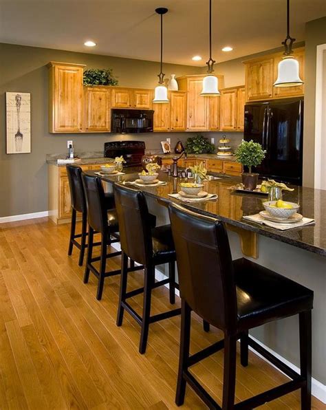 20 Perfect Kitchen Wall Colors with Oak Cabinets for 2019 13 | Kitchen wall colors, Kitchen ...