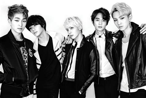 Top 10 Most Popular and Handsome Korean Boy Groups (2016) - Spinditty