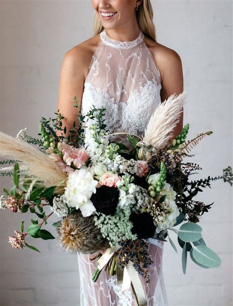 Wedding Trend: 30 Boho Pampas Grass Wedding Ideas – Page 6 – Hi Miss Puff