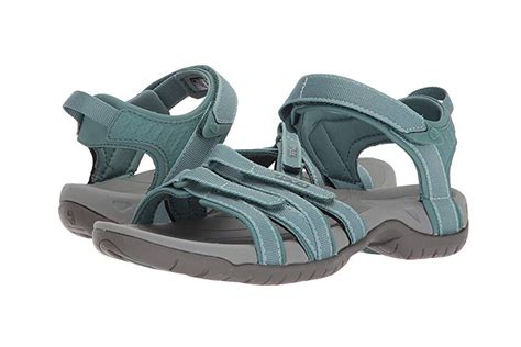 7 Best Hiking Sandals for Women — 2019