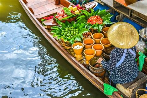 10 Popular Floating Markets To Visit Near Bangkok travel notes and guides – Trip.com travel guides