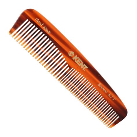 to brush one's hair and to comb one's hair | WordReference Forums