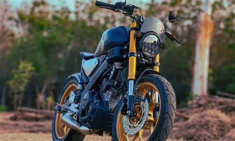 Barako Custom turns the Yamaha XSR155 into a bobber