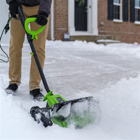 The 5 Best Electric Snow Shovels to Dig Yourself Out This Winter 2022