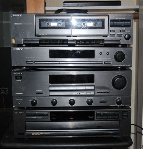 Sony Component Stereo System Includes CD Player, Turntable, Speakers ...