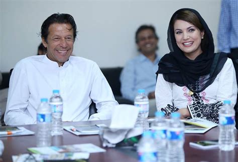 Charming Reham Khan With Imran Khan - Political Images & Photos