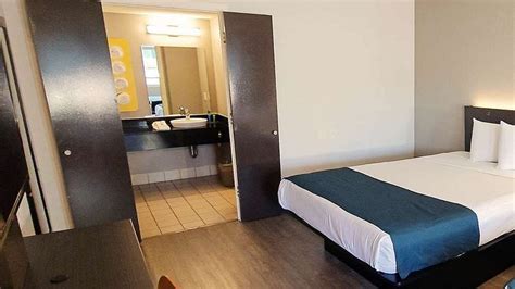 Motel 6 Anaheim Maingate - UPDATED 2023 Prices, Reviews & Photos (CA ...