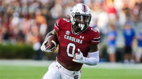 South Carolina football: Jaheim Bell's family criticizes coaches