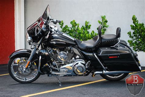 2012 Harley-Davidson CVO Street Glide | The Barn Miami®