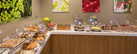 Anchorage Hotel With Free Breakfast | SpringHill Suites Anchorage ...